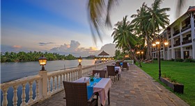 River Beach Resort River Beach Resort