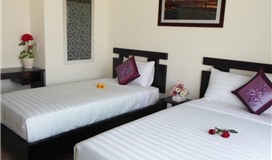 Queen Room with Balcony