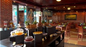 Khách sạn Aurora Riverside (Phước An River)