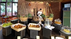 Khách sạn Aurora Riverside (Phước An River)