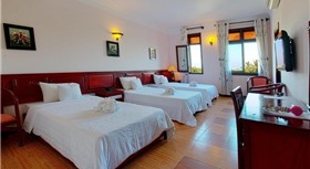 Khách sạn Aurora Riverside (Phước An River)