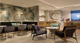 Khách sạn Anya Premier  Quy Nhơn