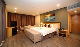 Superior hướng phố (Superior)