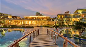 Khách sạn FLC Luxury Sầm Sơn