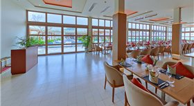 Khách sạn FLC Luxury Sầm Sơn