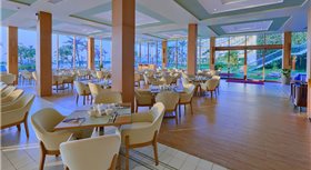 Khách sạn FLC Luxury Sầm Sơn