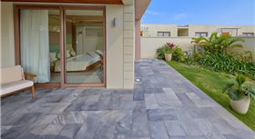 Khách sạn FLC Luxury Sầm Sơn