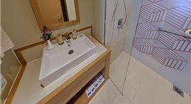 Khách sạn FLC Luxury Sầm Sơn