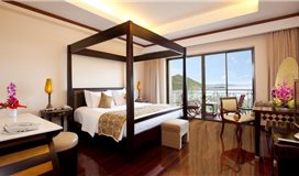 Grand Deluxe Room