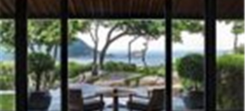 Ocean Pool Family Villa