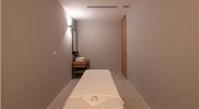 Khách sạn ANYA Quy Nhơn