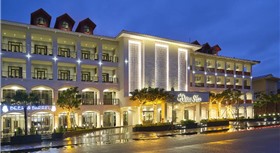 SENNA HUE HOTEL 5*