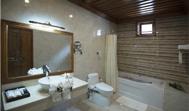 Bungalow Garden View