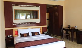 Superior hướng vườn (Superior Garden View)