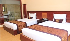 Deluxe hướng biển (Deluxe Sea View)