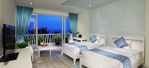 Azul hướng vườn