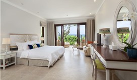 Deluxe hướng biển (Deluxe Sea View)