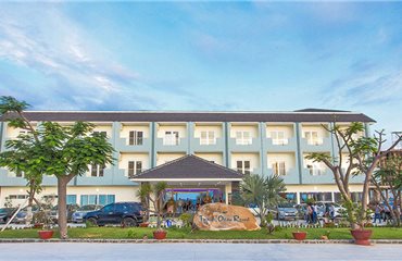 Tropical Ocean Villa & Resort