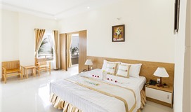 Superior Hướng Vườn