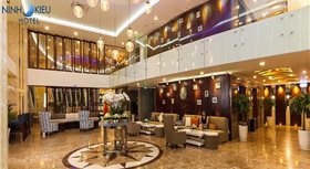 Khách sạn Ninh Kiều Riverside