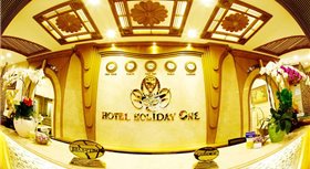 Khách sạn Holiday One