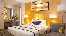 Khách sạn Iris Cần Thơ