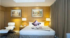 Khách sạn Iris Cần Thơ