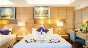 Khách sạn Iris Cần Thơ