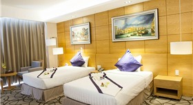 Khách sạn Iris Cần Thơ