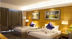 Khách sạn Iris Cần Thơ