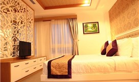 Deluxe hướng sông 01 giường đôi (Deluxe River View Double)