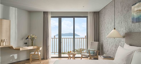 Premium Deluxe Balcony Ocean View