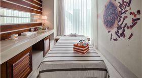 A La Carte Da Nang Beach