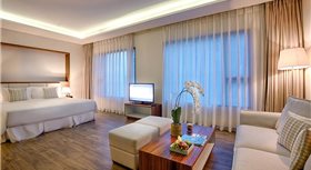 A La Carte Da Nang Beach