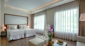 A La Carte Da Nang Beach