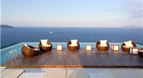 A La Carte Da Nang Beach