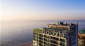 A La Carte Da Nang Beach