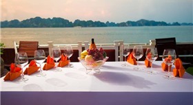 Du thuyền Gray Line Halong Cruise