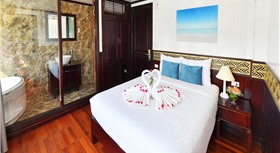 Halong Sapphire Cruise