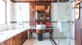 Indochina Sails Cruise