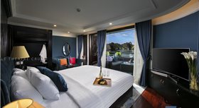 Le Theatre Cruises - Wonder on Lan Ha Bay