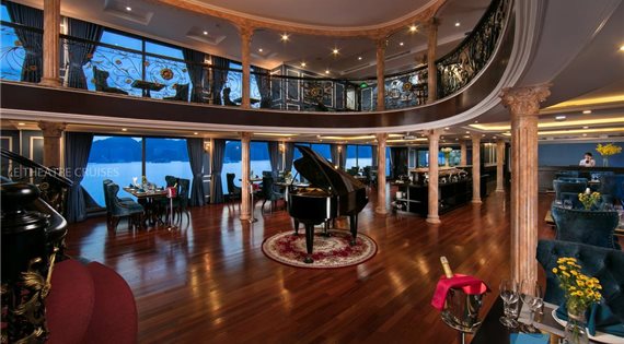 Le Theatre Cruises - Wonder on Lan Ha Bay